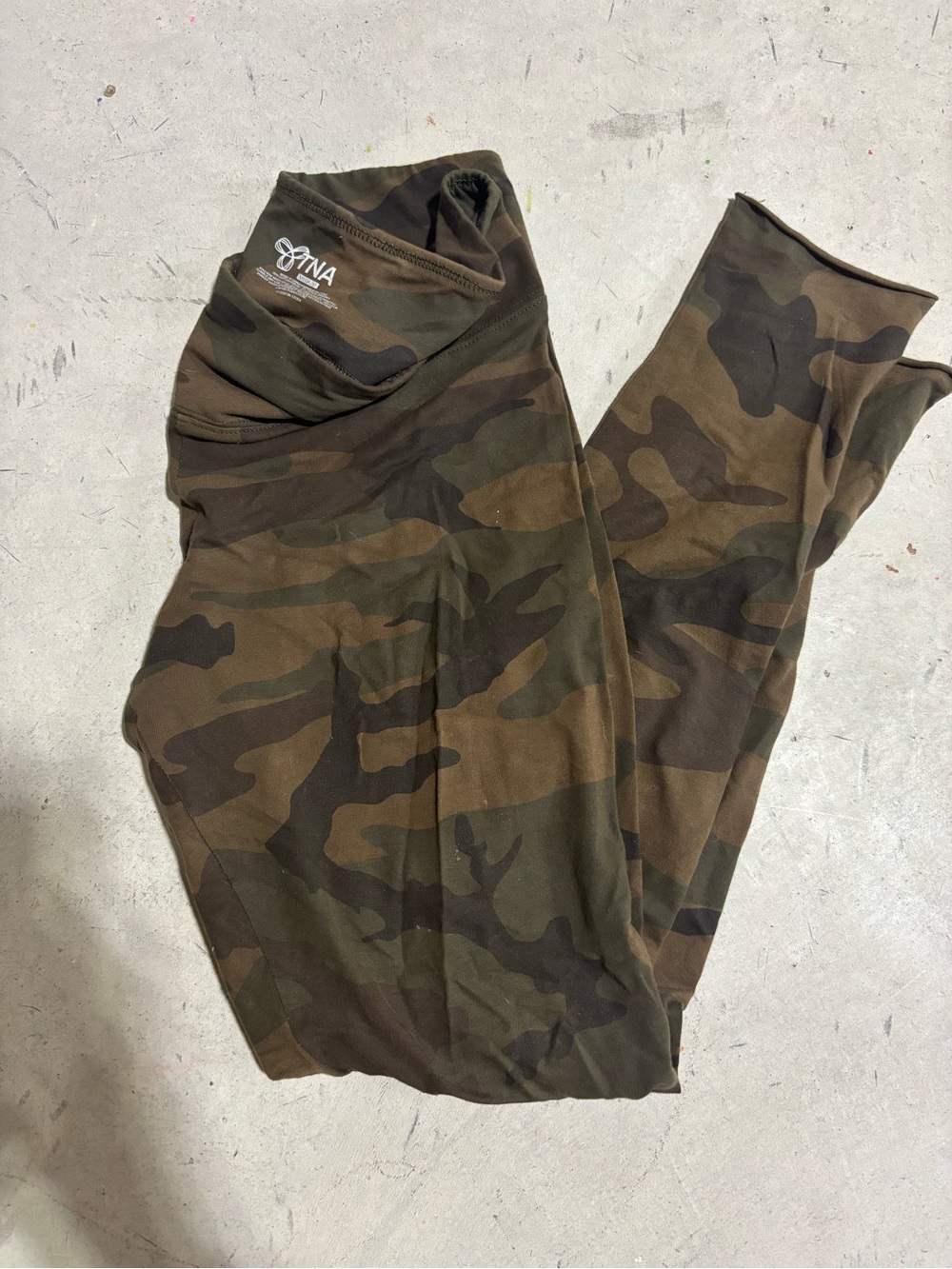 Aritzia Camo  cotton Leggings - Olive and Dark Brown